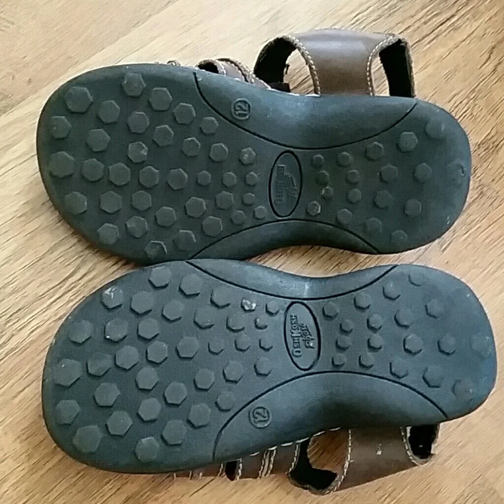 Oshkosh leather‎ sandals